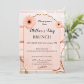 Boho Chic Bloemen Moederdag Brunch Uitnodiging (Staand voorkant)