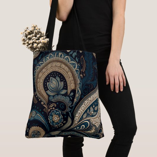 Boho Chic Dark Blue Paisley Pattern Tote Bag (Dichtbij)
