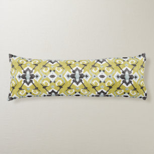 Boho chic dark grijs en yellow ikat tribal patroon lichaamskussen