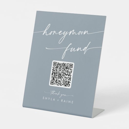Boho Chic Dusty Blue Wedding Honeymoon Fund Reclamebord Met Voetstuk (Voorkant)
