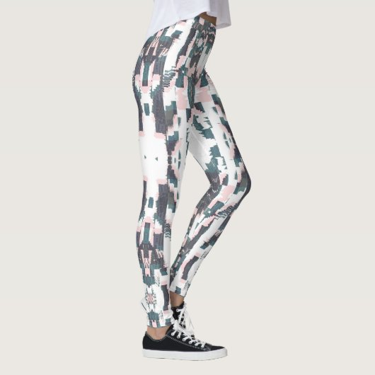 Boho Chic Eclectic Abstract Butterfly Ikat Leggings (Rechts)