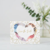 Boho Chic Feather Heart Save the Date Modern Aankondigingskaart (Staand voorkant)