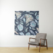 Boho Chic Feathers Flowers: Waterverf Donkerblauw Wandkleed (In situ)