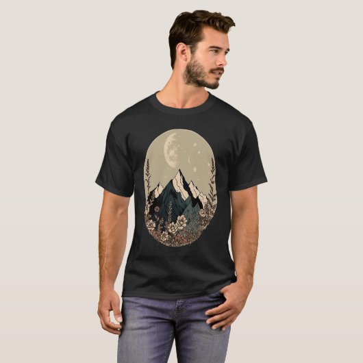 Boho Chic Floral Moon Mountain T-shirt (Voorkant volledig)