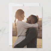 Boho Chic Neutral Taupe Casual foto bruiloft Kaart (Achterkant)