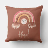 Boho Chic Regenboog Leeuw Baby Naam Terracotta Kussen (Voorkant)
