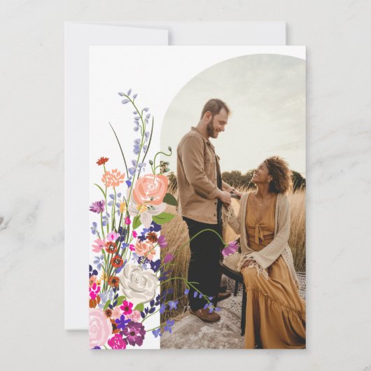 Boho chic wilde bloemen script foto bruiloft kaart (Achterkant)