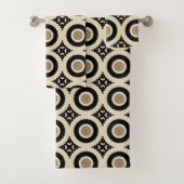 Boho Chic Zwart Beige Geometrisch Medaillon Patroo Bad Handdoek (Insitu)