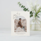 Boho Class of 2025 Arch Photo Afstuderen Uitnodiging Briefkaart (Staand voorkant)