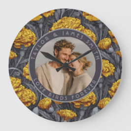 Boho Custom Carnation Inspired Mountain Wedding Grote Klok