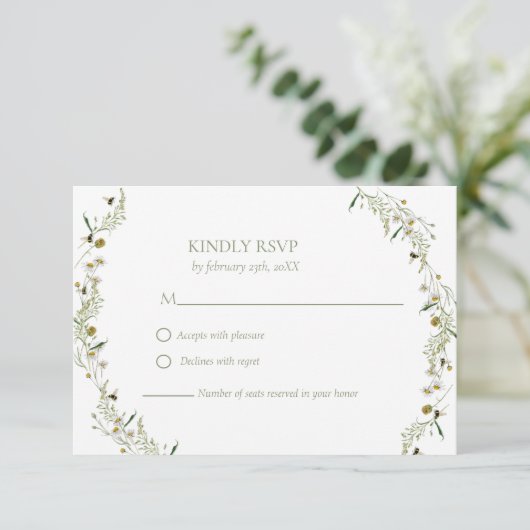 Boho Daisy Beidge Wildflower Wedding RSVP Kaartje (Staand voorkant)