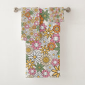 Boho Daisy Flowers 70s Groovy Floral Bad Handdoek (Insitu)