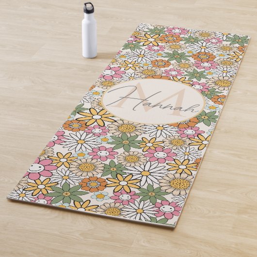 Boho Daisy Flowers 70s Groovy Floral Yogamat (In situ)