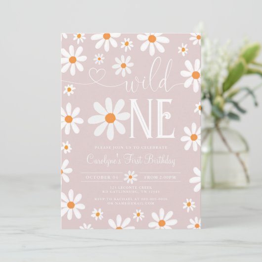 Boho Daisy Wild 1 1e verjaardag uitnodiging (Staand voorkant)
