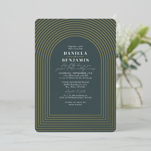 Boho Dark Green Wedding Arch & RSVP QR Code Folie Uitnodiging (Staand Voorkant)