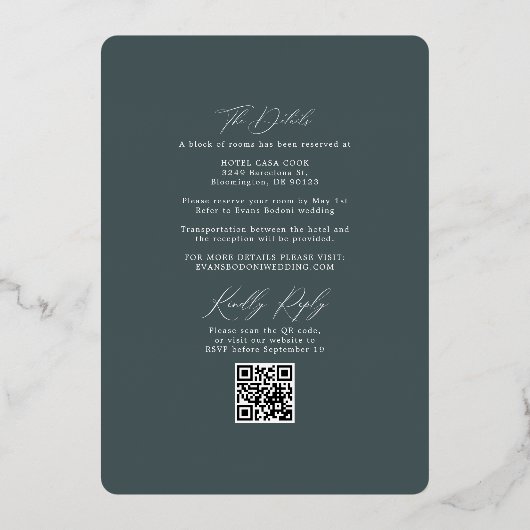 Boho Dark Green Wedding Arch & RSVP QR Code Folie Uitnodiging (Achterkant)