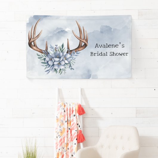 Boho Deer gewei met blauwe bloemen bruiloft Spandoek (Insitu)