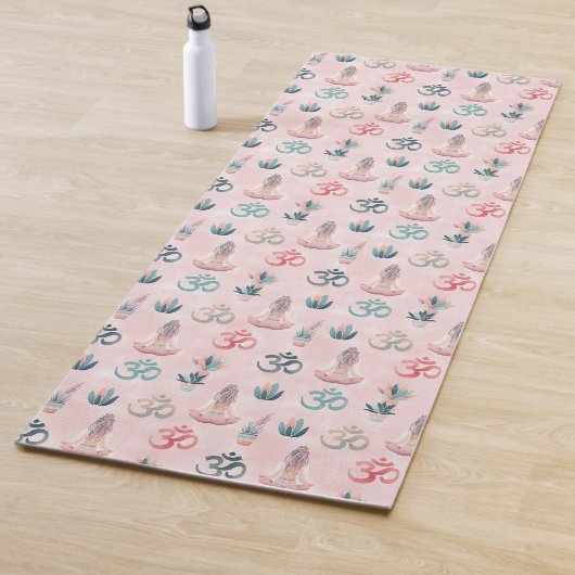 Boho Design- Frau mit Dreadlocks- Meditation- OM Yogamat (In situ)