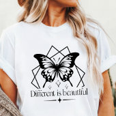 Boho Different is een prachtige zwarte vlinder Tri-Blend Shirt
