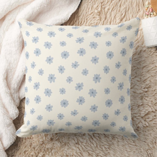 Boho Ditsy Bloemige Fijne Wilde Bloem Blauw Op Bei Kussen (Deken)