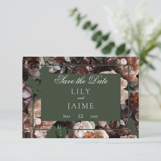 Boho donkere pioen bloemen moderne bruiloft save the date (Staand voorkant)