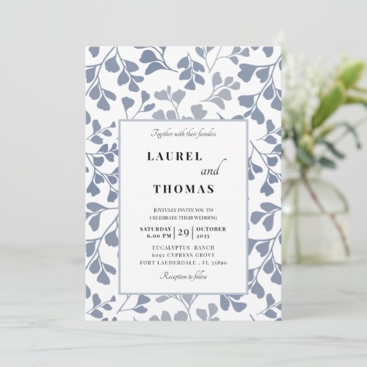 Boho Dusty Blue Botanical Leaf Wedding Invitation Kaart (Staand voorkant)