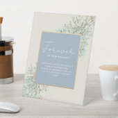 Boho Dusty Blue Wedding Memorial Reclamebord Met Voetstuk (Insitu)