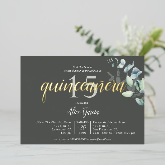 Boho Eucalyptus Leaves Quinceanera Folie Uitnodiging (Staand Voorkant)