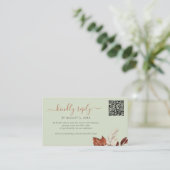 Boho fall foliage sage green wedding online rsvp informatiekaartje (Staand voorkant)