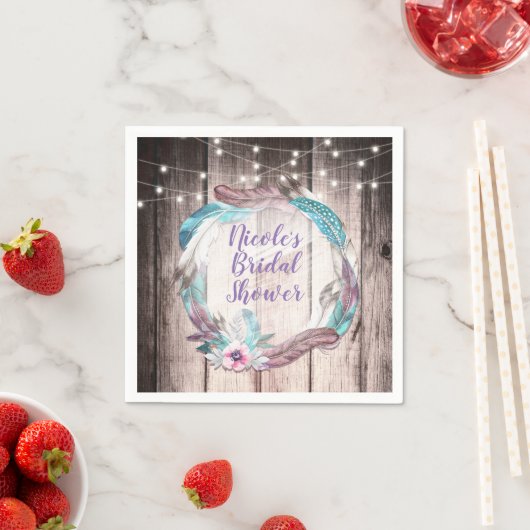 Boho Feathers Wreath & String Lights Vrijgezellenf Servet (Insitu)