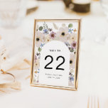 Boho Floral Arch Wedding Kaart<br><div class="desc">Grafisch,  modern en perfect voor lente- en zomerbruiloften. Dit trouwlijstnummer bevat verbluffende,  met de hand geschilderde boho-waterverf floralen in tinten crème,  ivoor,  sage-groen,  bogundy en stoffige blauw die rond een trendy boho-boog zijn gerangschikt. Vind extra producten in het Moderne Boho Chic Floral Wedding Collectie.</div>