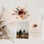 Boho Floral Foto Bruiloft Dank u kaart<br><div class="desc">Spreek je dankbaarheid uit met onze Boho Bourgogne Floral Photo Wedding Thank You Card. Met een prachtig bloemontwerp en een ruimte voor uw favoriete trouwfoto combineert deze kaart boho-charme met een persoonlijke touch. Overeenkomende items in onze Autumn Elegance Herfst Floral Wedding Collectie - Cava Party Design</div>