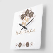 Boho Floral Girl's monogram Vierkante Klok (Hoek)