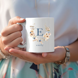 Boho Floral Monogram Mok met bewerkbare naam