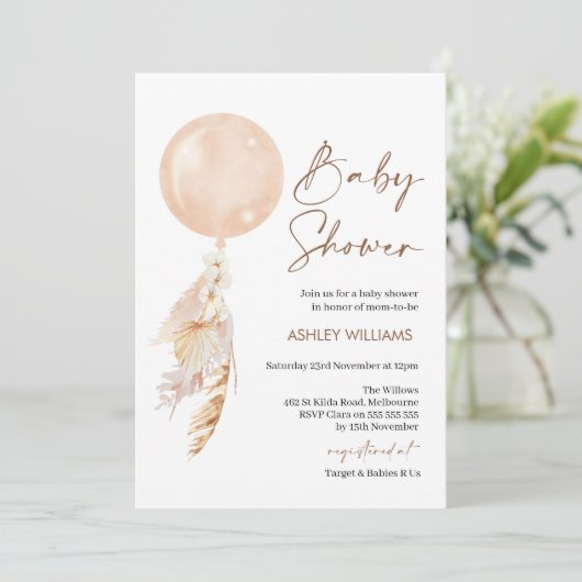 Boho Floral Pampas Balloon Baby shower Uitnodiging (Staand voorkant)
