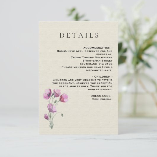 Boho Floral Plum en Beige Wedding Details Informatiekaartje (Staand voorkant)