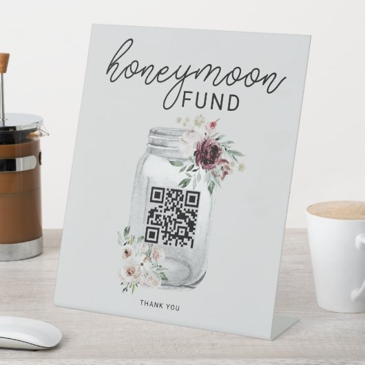 Boho Floral QR Code Wedding Honeymoon Fund Reclamebord Met Voetstuk (Insitu)