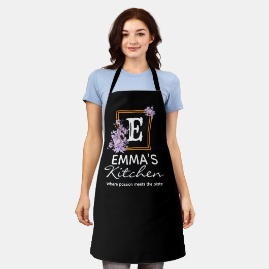 Boho Floral Schort, aangepaste naam Gepersonalisee Schort (Gedragen)