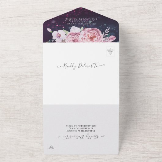 Boho Flowers Feathers Paarse Sparkle Wedding RSVP All In One Uitnodiging (Buitenkant)