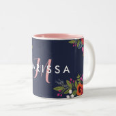 Boho Flowers - Navy Blue met roze monogram Tweekleurige Koffiemok (Voorkant rechts)