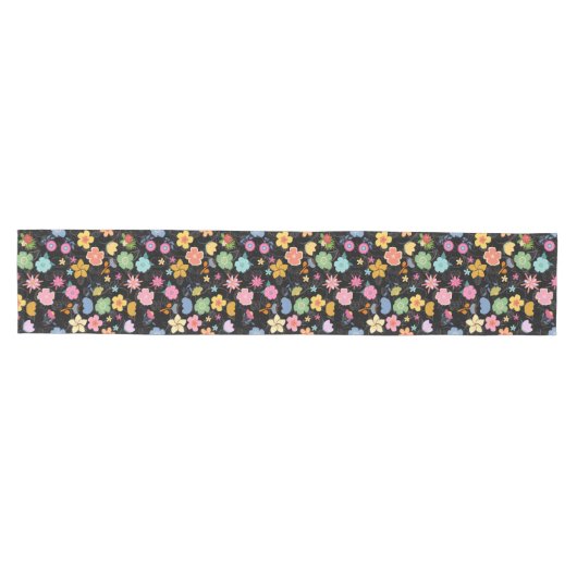 Boho Flowers Pattern B01.b Black BG Medium Tafelloper (Horizontaal)