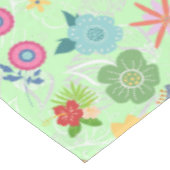 Boho Flowers Pattern B01.w LGreen BG Tafelkleed (Gekanteld)
