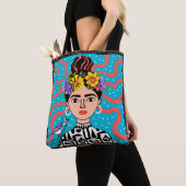 Boho Frida stijl tote bag op model tote bag (Dichtbij)