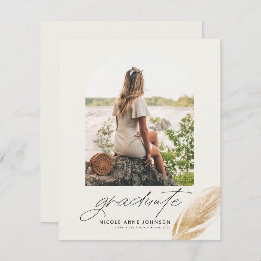 Boho Gold Feather Arch Photo Afstuderen Invitation (Voorkant / Achterkant)