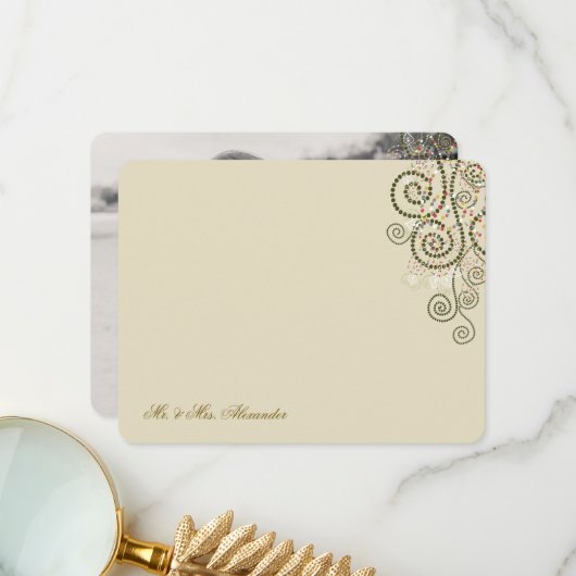 Boho Groene Stippen & Spiralen Elegante trouwfoto Bedankkaart (Voorkant / Achterkant in situ)