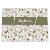 Boho groene wilde bloem waterverf monogram naam groot cadeauzakje (Voorkant)