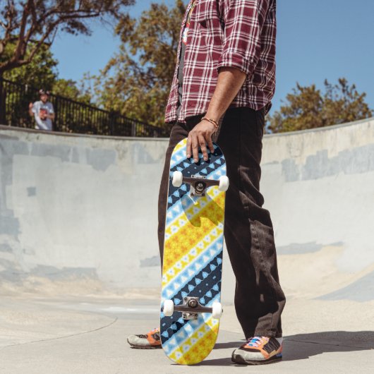Boho Groovy Geometrische Abstracte AroAce Pride Vl Persoonlijk Skateboard (Buiten 2)