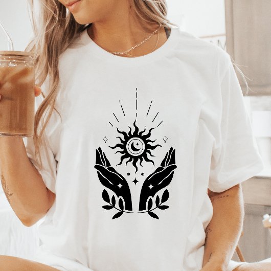Boho handen zon en maan hemels Tri-Blend shirt