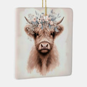 Boho Highland Koe met bruidsbloemkroon Keramisch Ornament (Rechts)