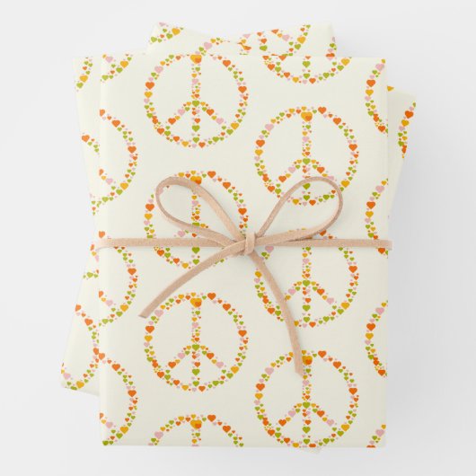 Boho Hippie Floral Peace Sign Pattern in Yellow Inpakpapier Vel (In situ)